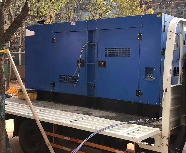 共和柴油发电机组空气滤清器多久更换一次？