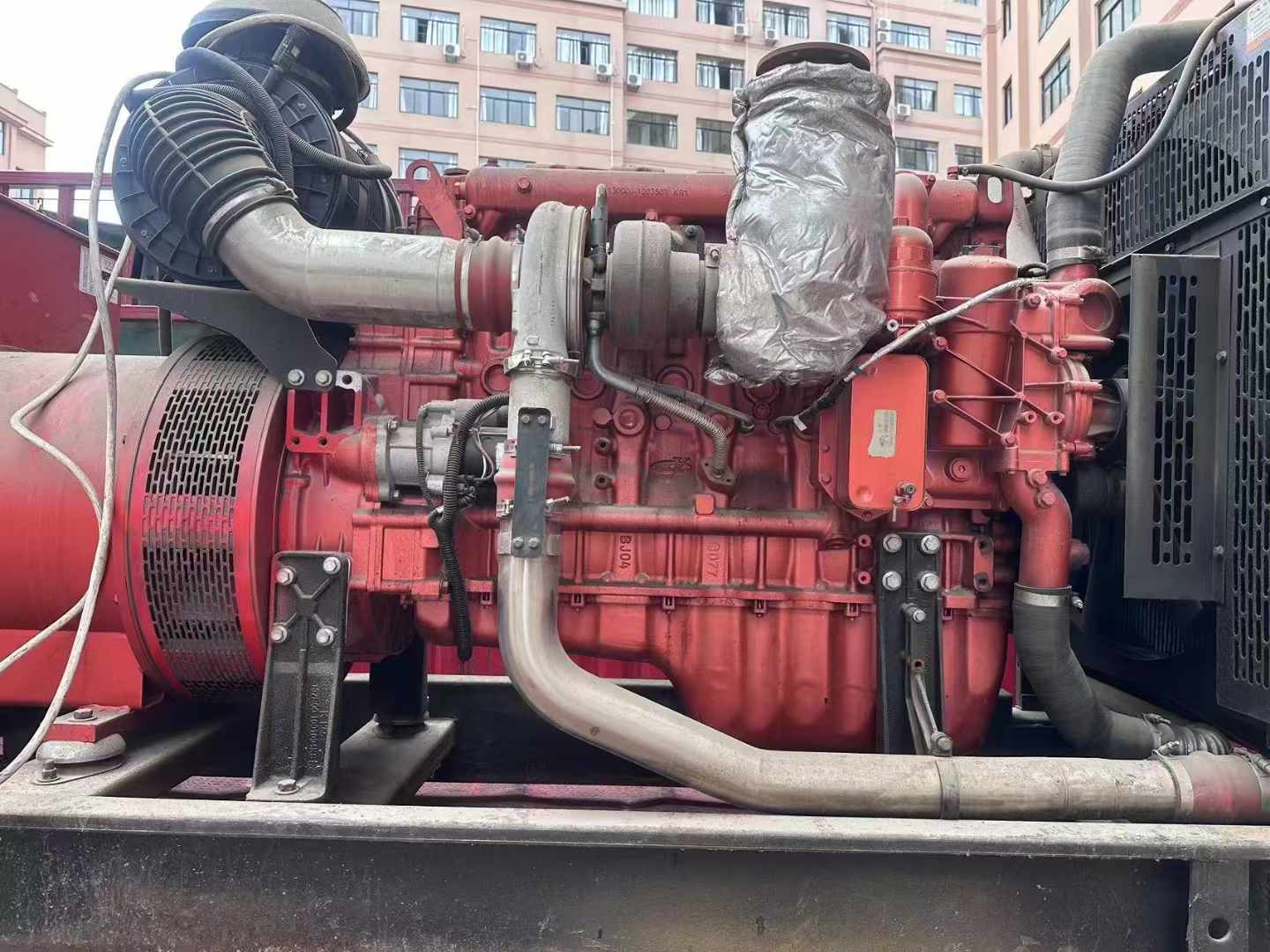 共和如何选择适合 600kW 柴油发电机组的过载保护器？