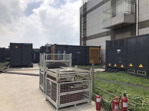 共和除了定期检查，还有哪些方法可以及时发现接触式转速表探头的磨损？